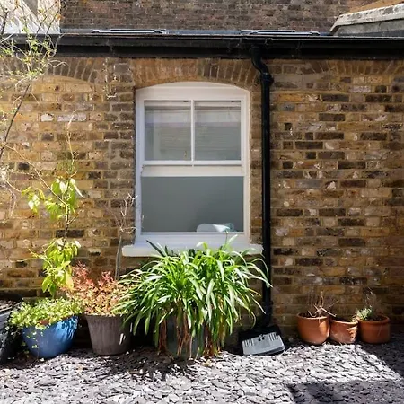 Stylish Beachfront Bolthole With Stunning Sea Views And Luxury Touches Herne Bay Exterior photo