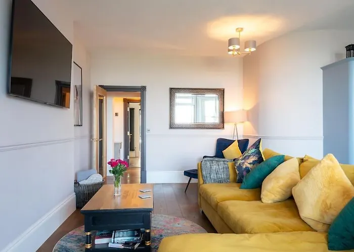 Stylish Beachfront Bolthole With Stunning Sea Views And Luxury Touches