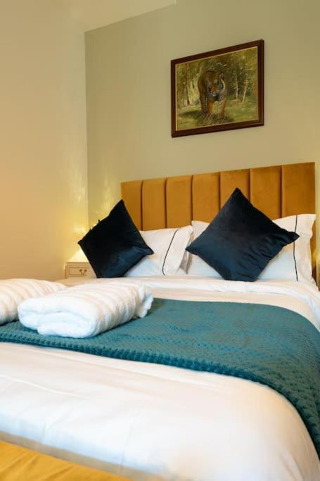 Stylish Beachfront Bolthole With Stunning Sea Views And Luxury Touches * Herne Bay